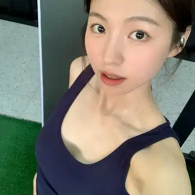 彭彤